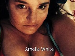 Amelia_White