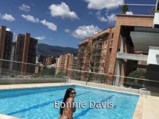 Bonnie_Davis