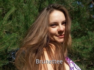 Brunettee