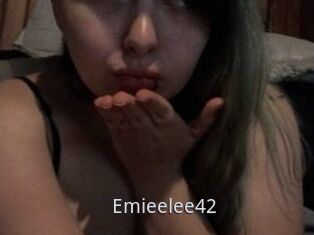 Emieelee42