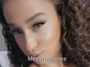 Meganroxanne