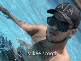 Mikee_scooth