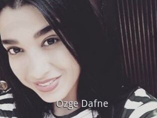 Ozge_Dafne