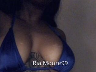 Ria_Moore99