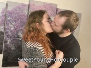 SweetYoungHotCouple